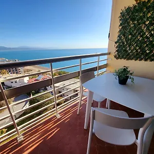 apartamento-torre-de-la-roca-actual.es-andalucia.com/